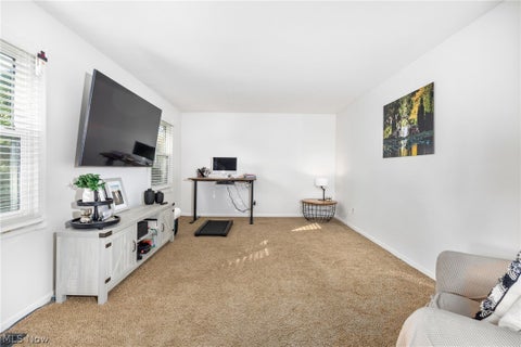 Tiny photo for 33020 Leafy Mill Lane, North Ridgeville, OH 44039 (MLS # 5256165)