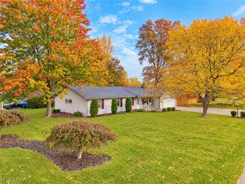 Tiny photo for 33020 Leafy Mill Lane, North Ridgeville, OH 44039 (MLS # 5256165)
