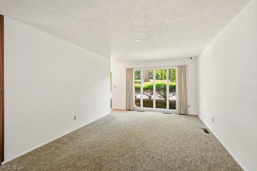 Ledgewood - Residential