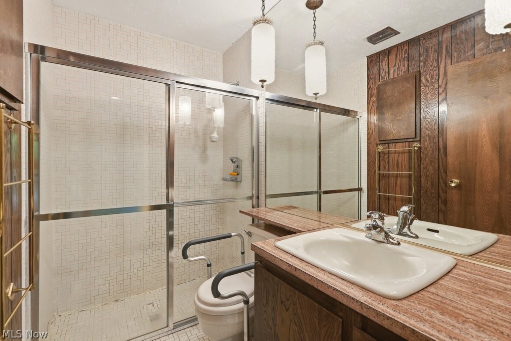 Ledgewood - Residential