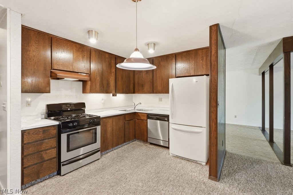 Ledgewood - Residential