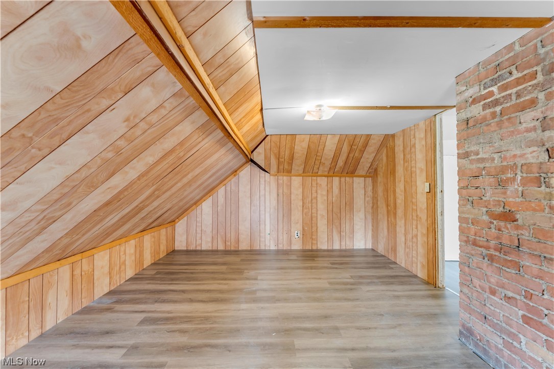 Vansweringen Co 11 - Residential Lease