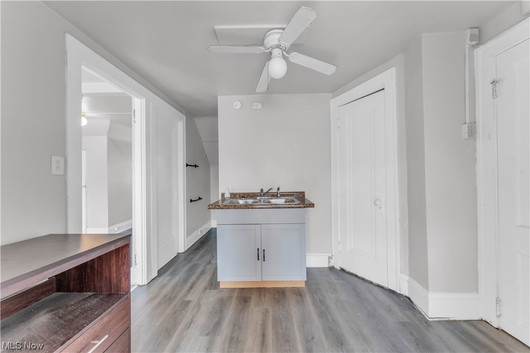 Vansweringen Co 11 - Residential Lease