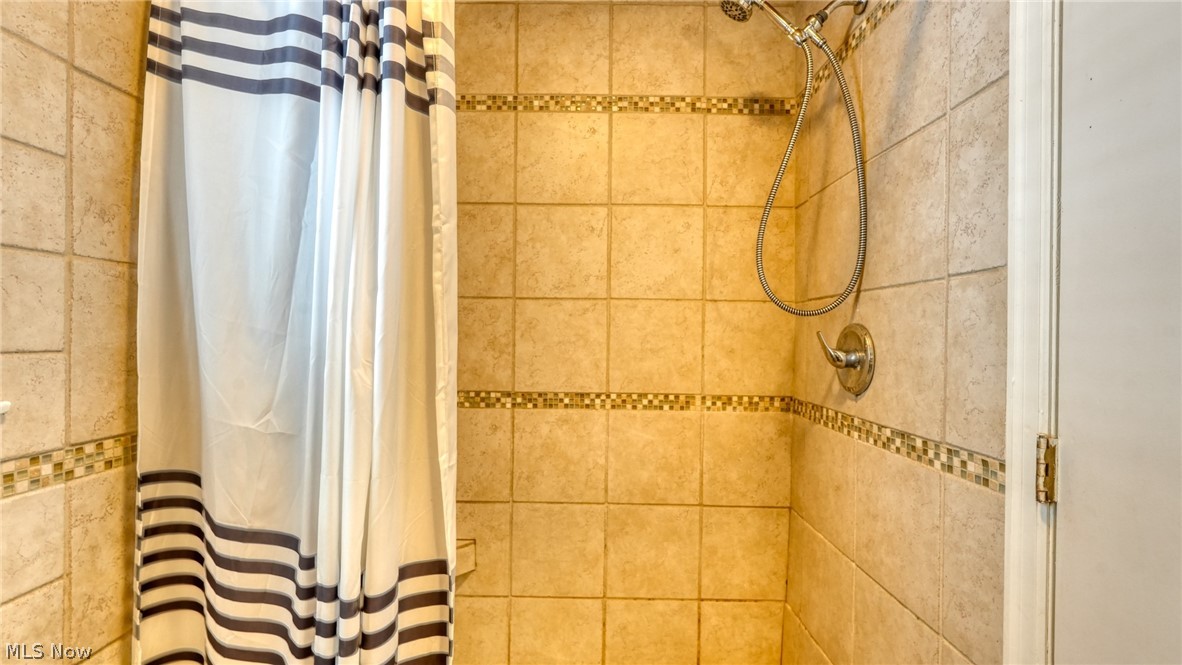 Twin Oaks Sub - Residential