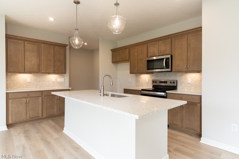 Spring Hill Villas - Residential
