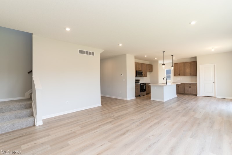 Spring Hill Villas - Residential