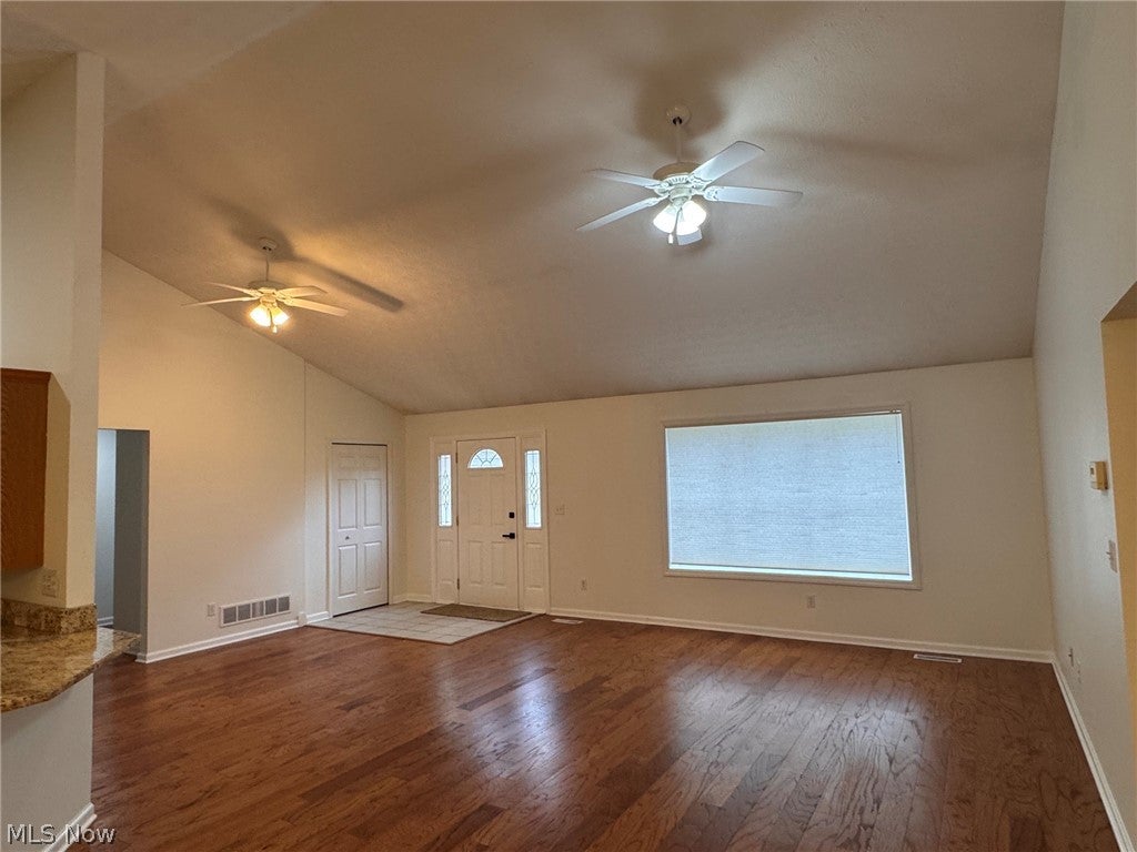 8912 Isabelle Lane