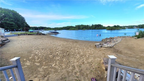 Tiny photo for 9900 Pebble Beach Cove, Aurora, OH 44202 (MLS # 5237540)