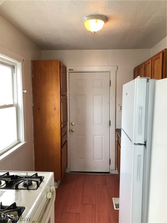 Joy - Residential Lease