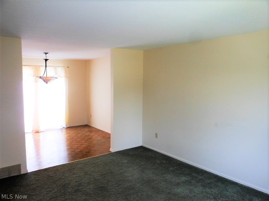 Broken Fence Estate #3 - Residential