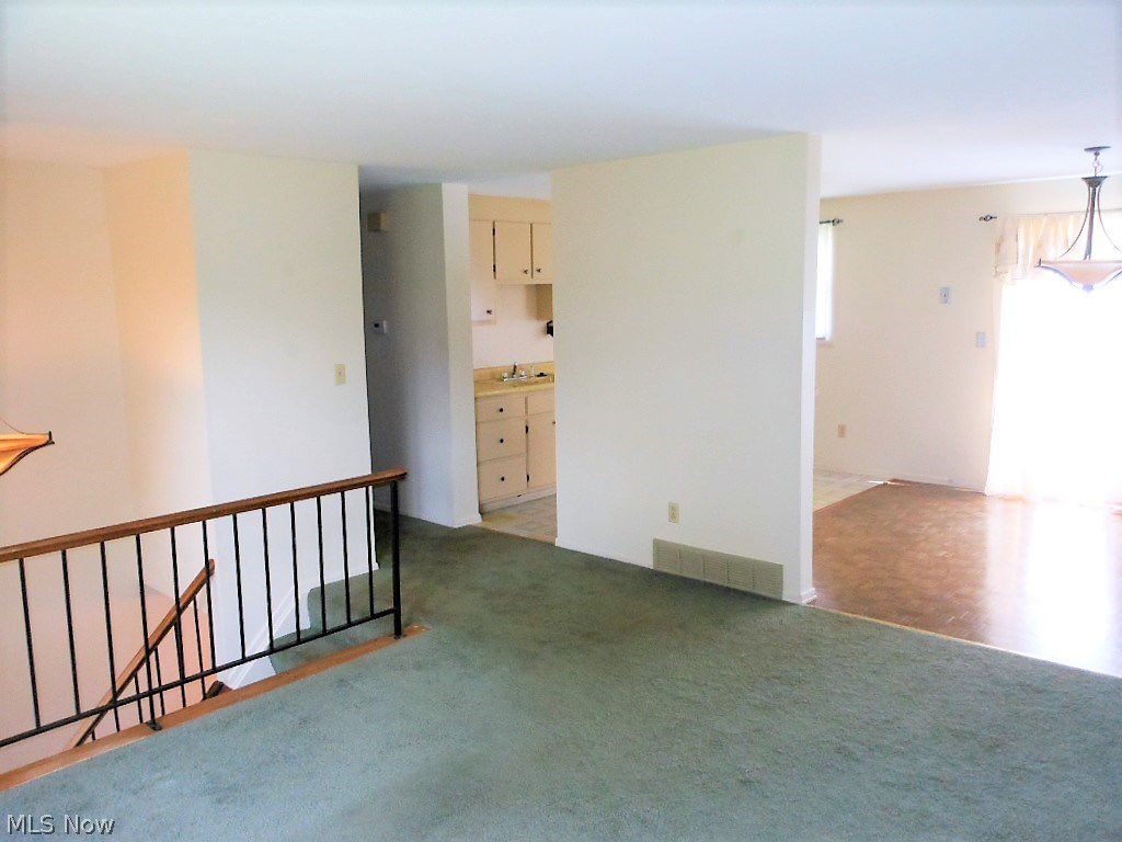 Broken Fence Estate #3 - Residential