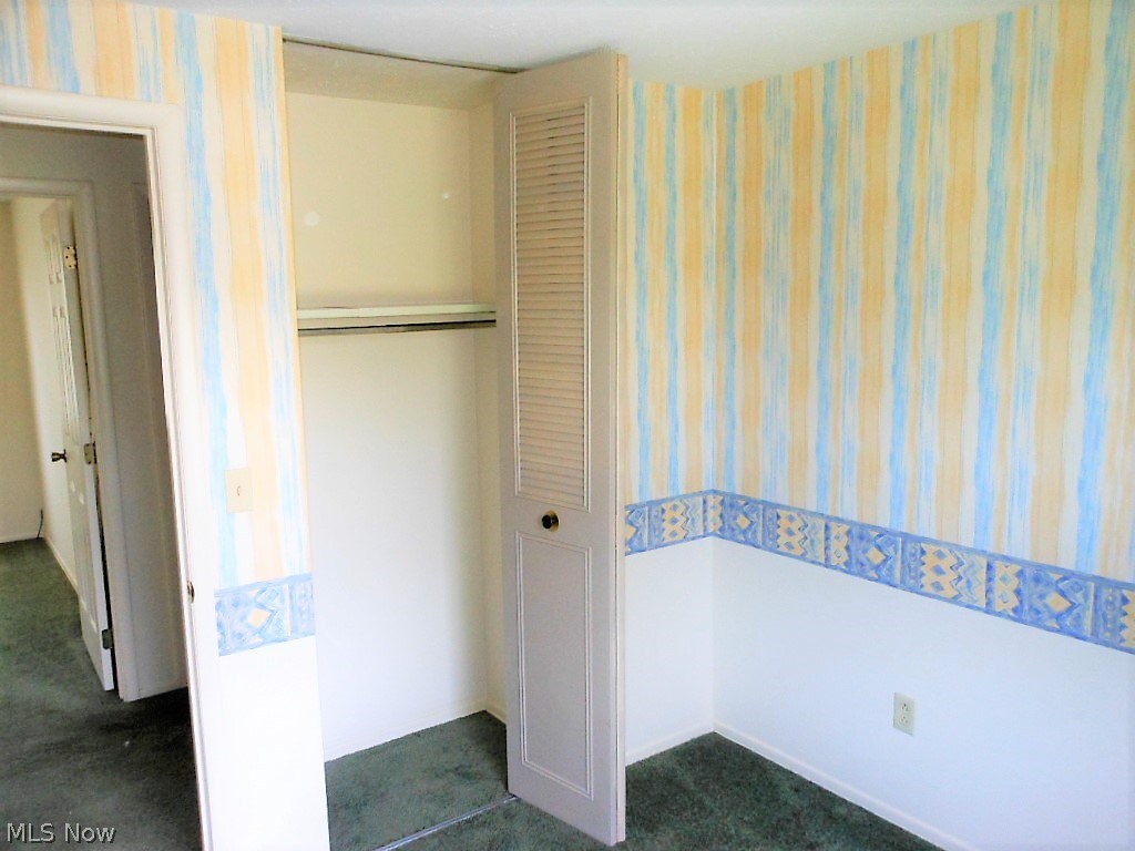 Broken Fence Estate #3 - Residential