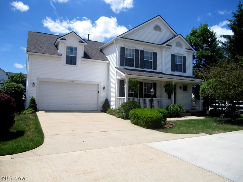 Lakeside Courts - Residential