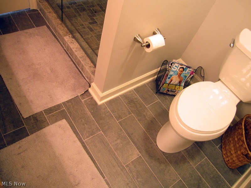 Lakeside Courts - Residential