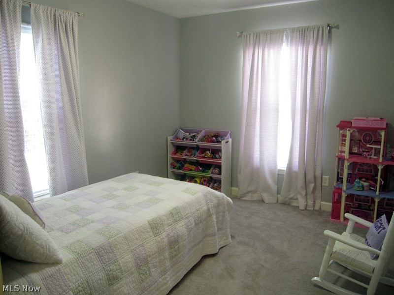 Lakeside Courts - Residential