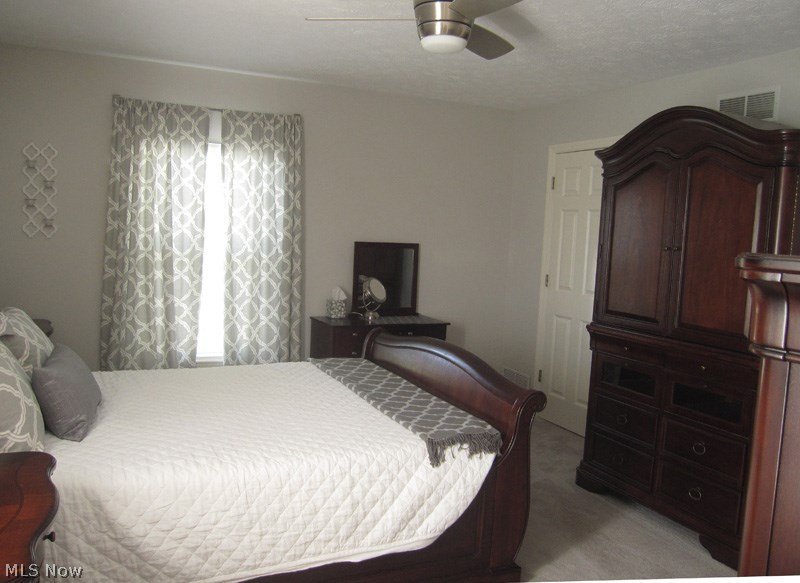 Lakeside Courts - Residential