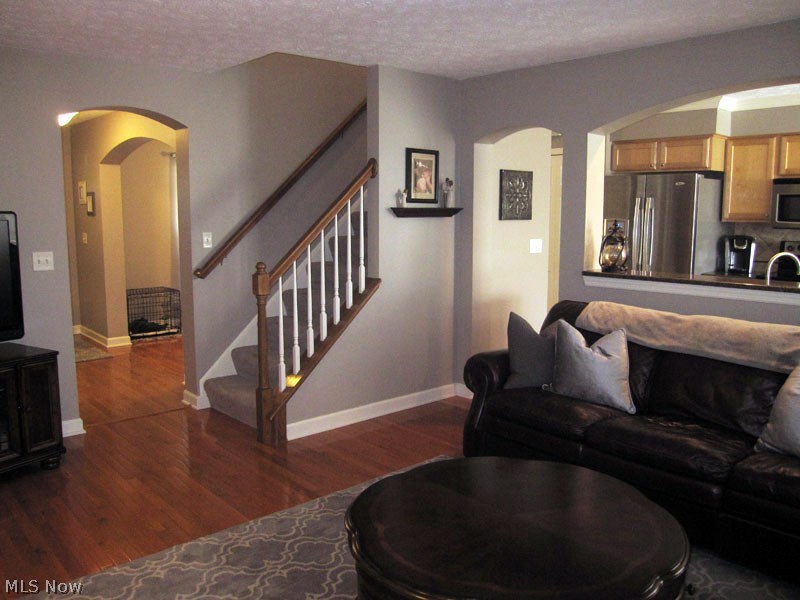 Lakeside Courts - Residential