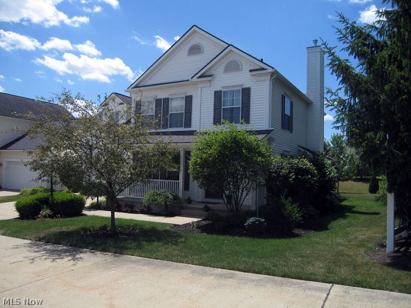 Lakeside Courts - Residential