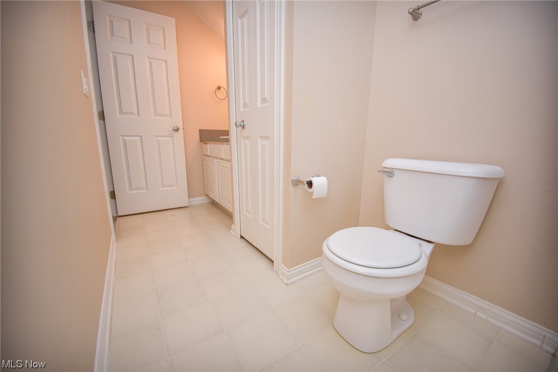 Larken Lakes - Residential