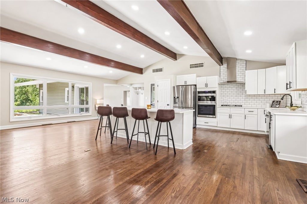 Photo of 3312 Bancroft Road, Fairlawn, OH 44333 (MLS # 5222026)