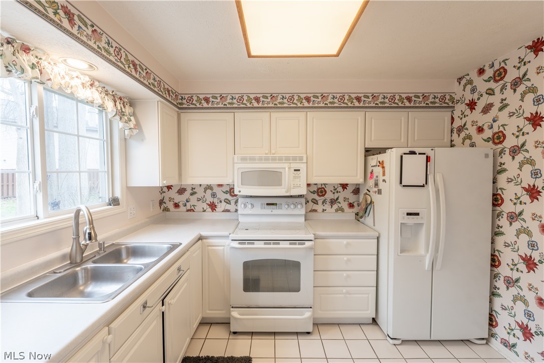 Woodbury Condo - Residential