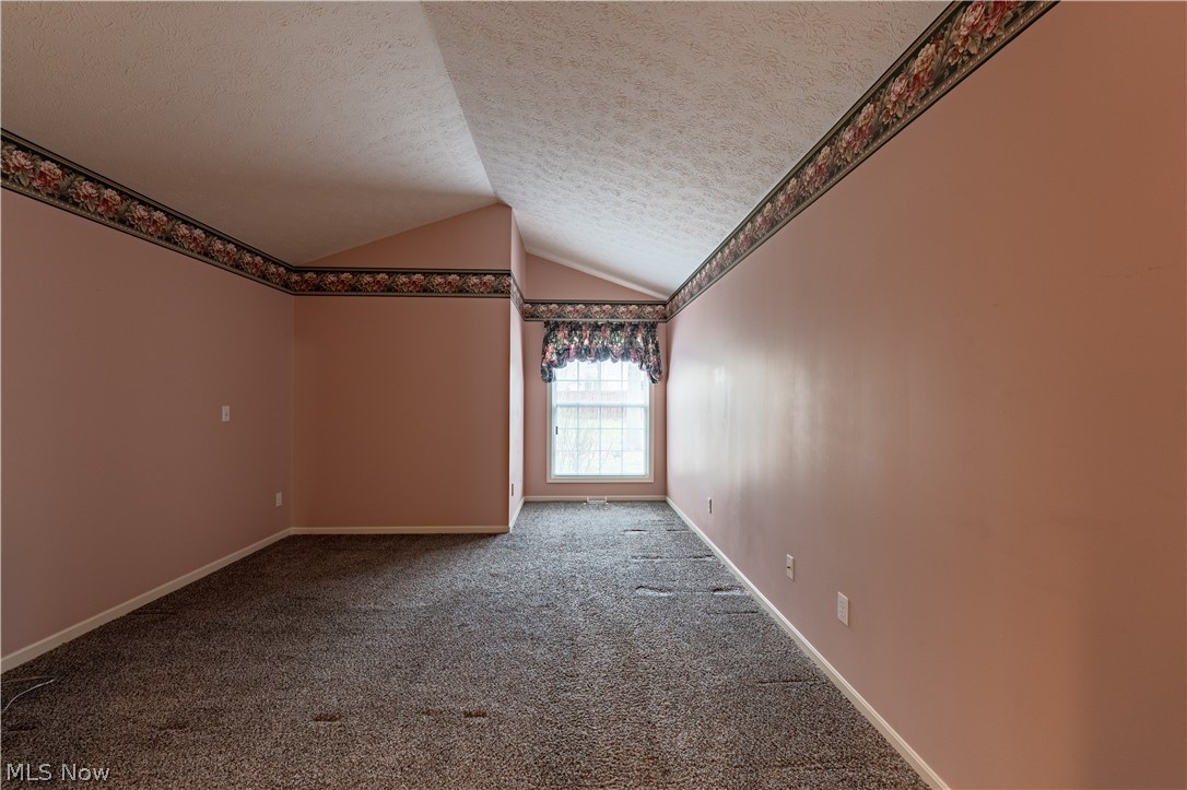 Woodbury Condo - Residential