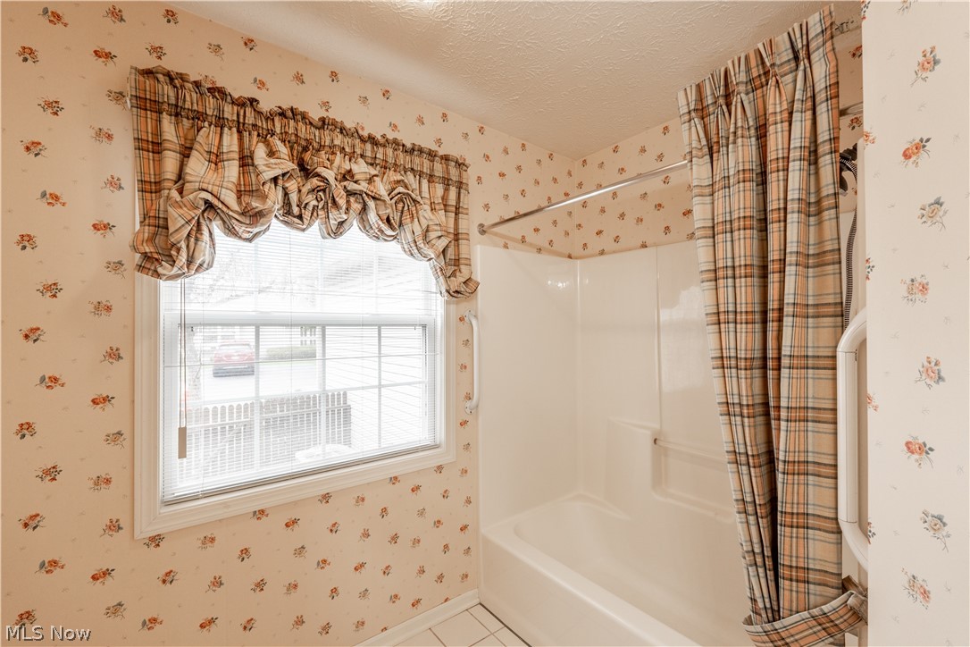 Woodbury Condo - Residential