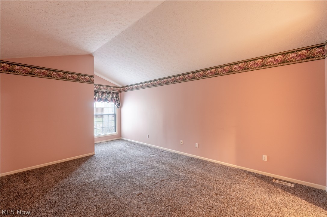 Woodbury Condo - Residential