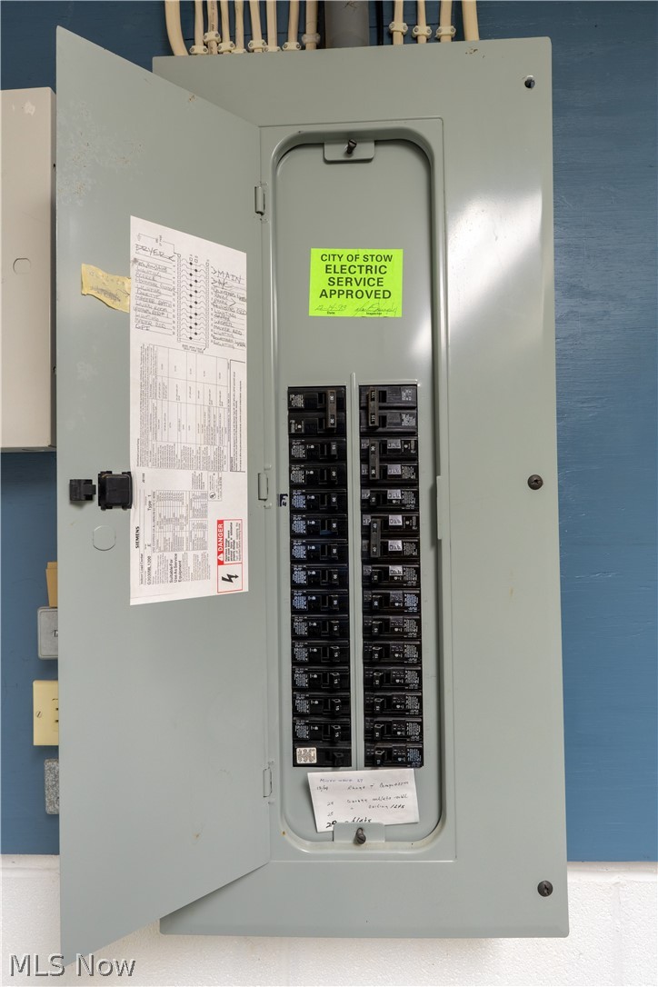 Woodbury Condo - Residential