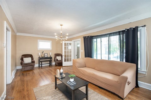 Tiny photo for 970 Whitby Road, Cleveland Heights, OH 44112 (MLS # 5246507)