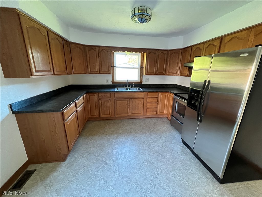 Hallmark Ests Sub #1 - Residential