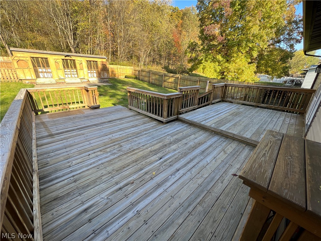 Hallmark Ests Sub #1 - Residential