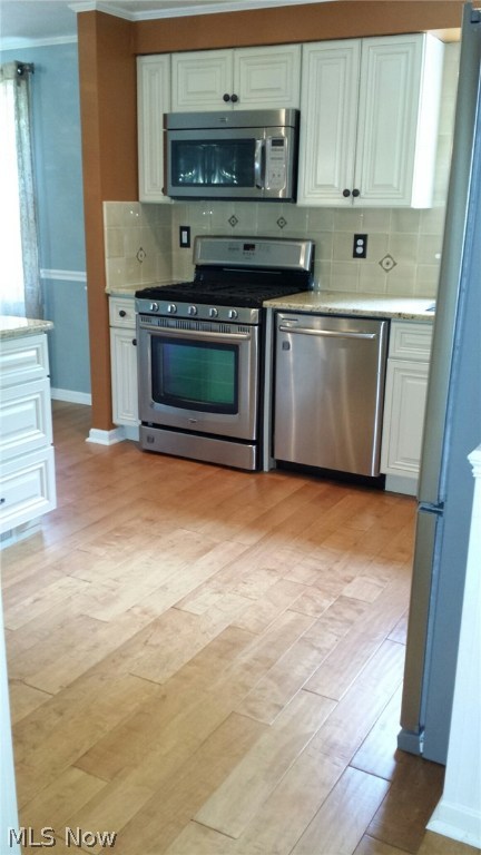 Falling Oaks - Residential