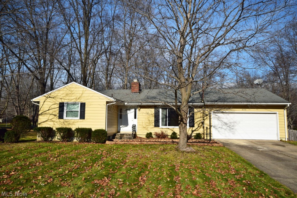 Welcome to your new home! This Ranch has just the space you need for comfortable one floor living. New kitchen with Schrock custom cabinets and Corian solid surface counter-tops(2010). First floor includes 3 bedrooms and 2 full baths(including a master bathroom), large living room with fireplace, kitchen & dining area and a large family room behind the garage. Backyard is spacious with a new privacy fence around the perimeter with gate. Other recent updates include flooring, brand new front door(2014), new windows(2011) and new patio door(2011). 2 car garage. Basement is unfinished but large with plenty of possibilities. Don't wait til the sold sign is in the yard! Call to schedule your showing today!