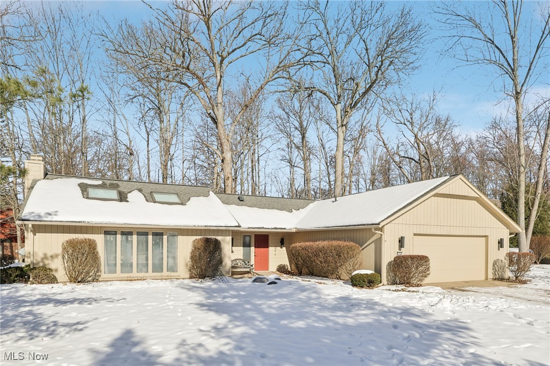 21644 Hickory Branch Trail, Strongsville, Ohio image 3