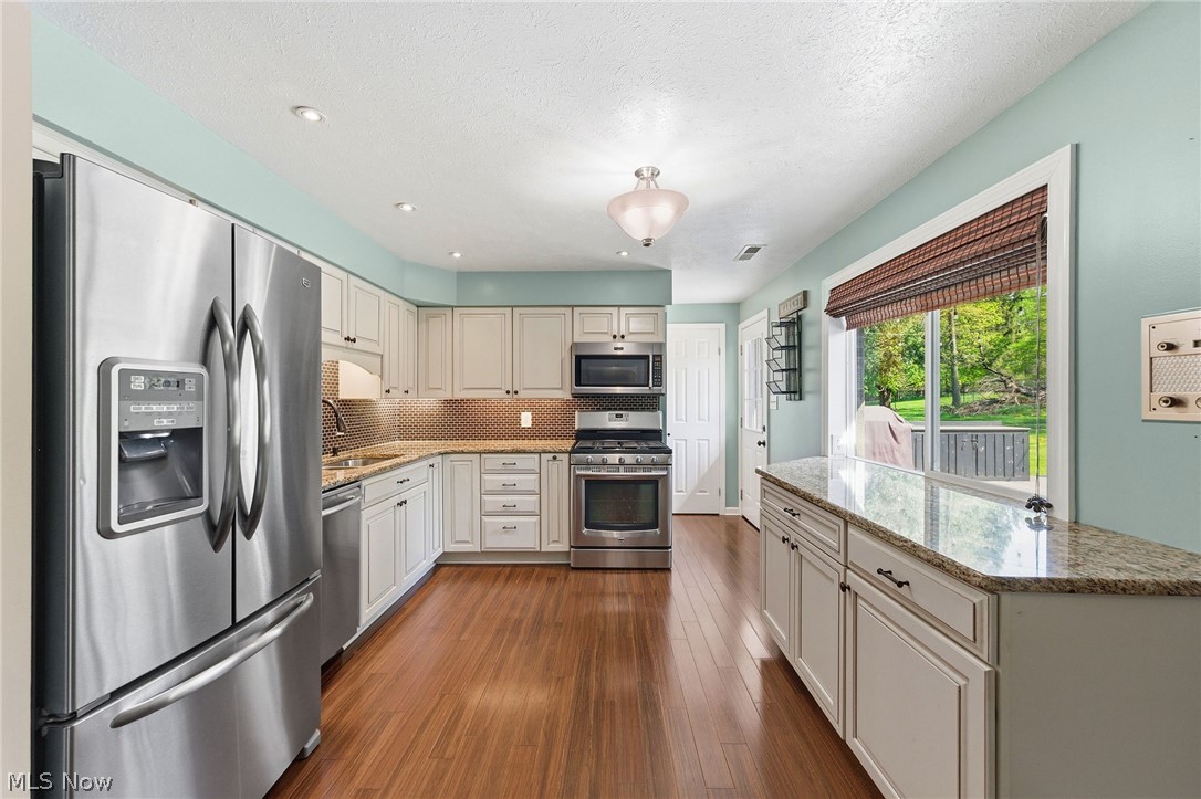 Sagamore Hills Estate Sub - Residential