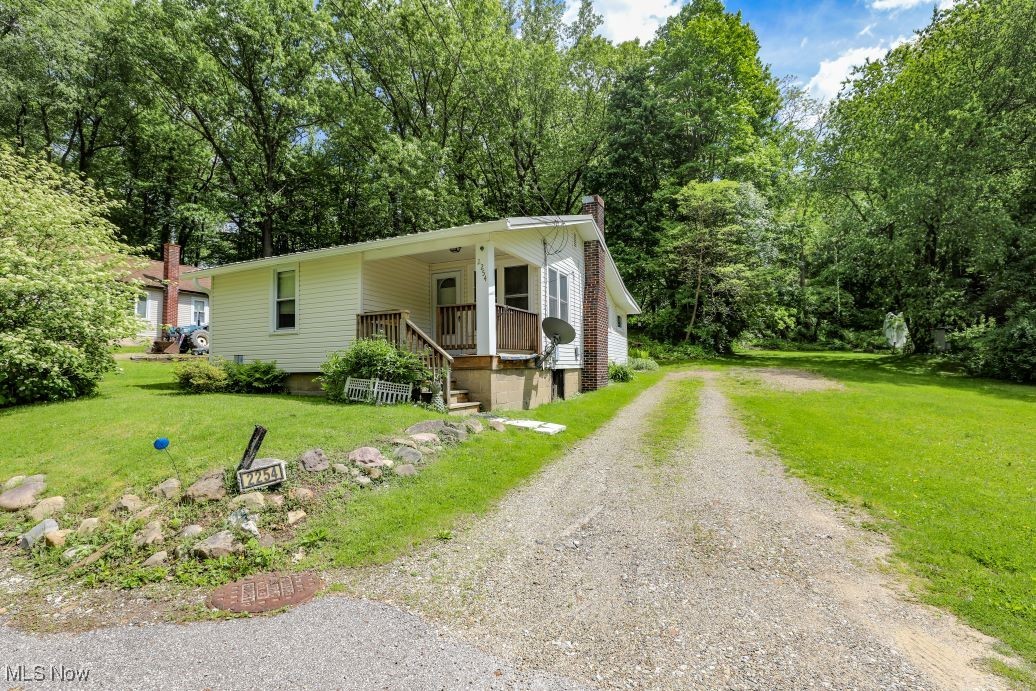 2254 Iraquois Street, Ravenna, Ohio image 2