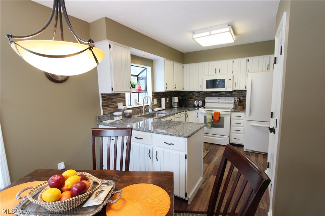 Westwinds Condo - Residential