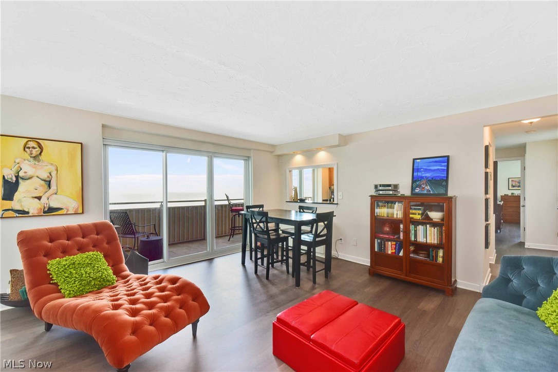 The Carlyle - Residential