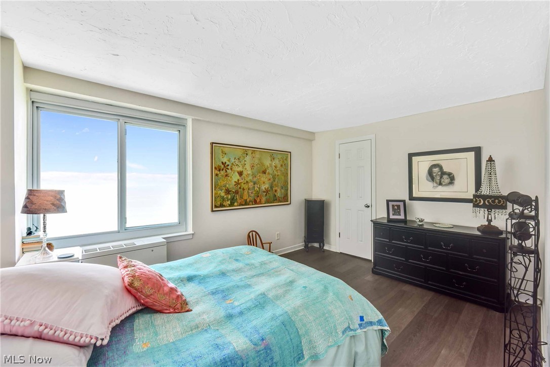 The Carlyle - Residential