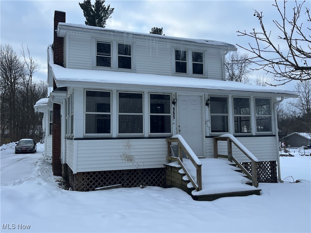Are you a real estate investor looking for a unique opportunity in the desirable Aurora market? This duplex features a four bedroom and two full bath unit (currently vacant) with updated LVP flooring a huge floor plan and access to a covered porch. This unit was rented previously for $1500. With a little work this unit would be ready for a new tenant in no time. It also has access to an attached garage. The second unit is a studio one bedroom and one bathroom unit currently rented for $765 on a month to month basis. Both units has inside access to a one car garage. Close to shopping, downtown Aurora and is located in the Aurora CSD.
UPDATES include: HWT (2) 2018, New Siding 2023, Electrical Rewire (Thompson Electric) 2017. This one is a great opportunity to add to your portfolio or start your real estate investment journey!