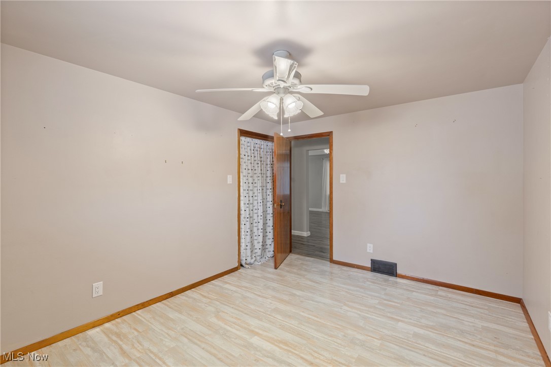 401 Williams Street, Yorkville, Ohio image 18