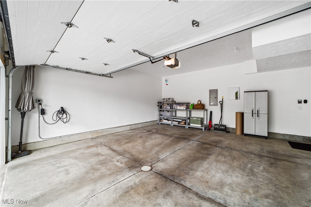 2414 Richmond Road, Beachwood, Ohio image 38