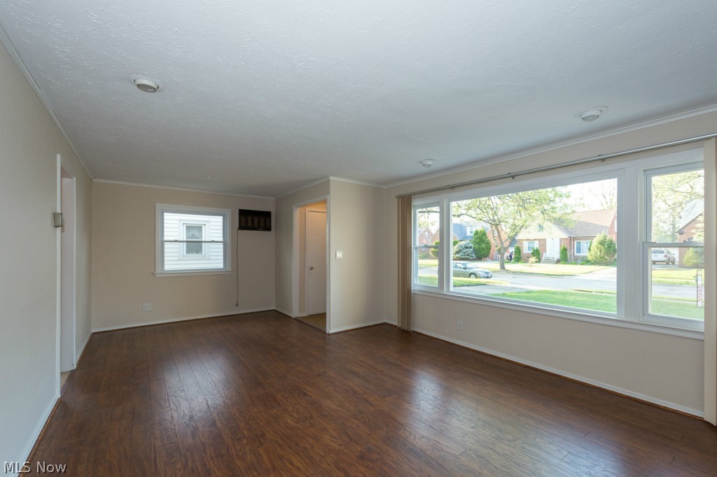 Cedar Center - Residential