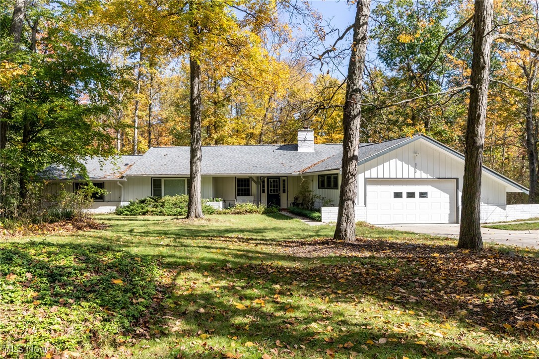 Moreland Hills - Residential