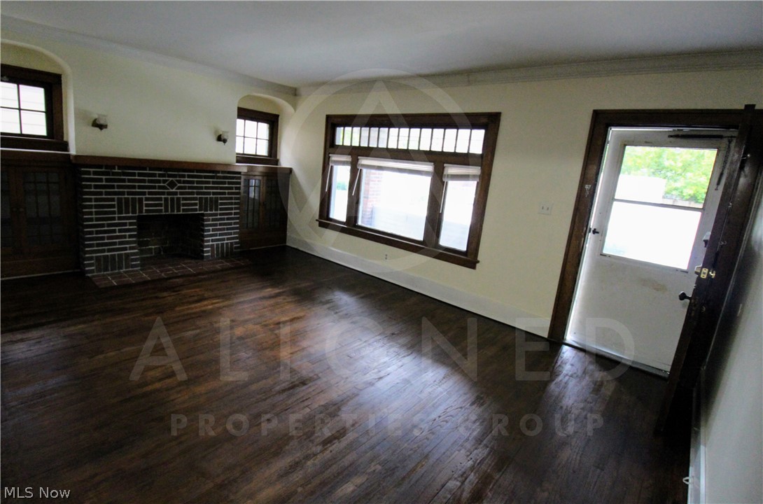 Denison Realty Cos Glenbrook - Residential Lease