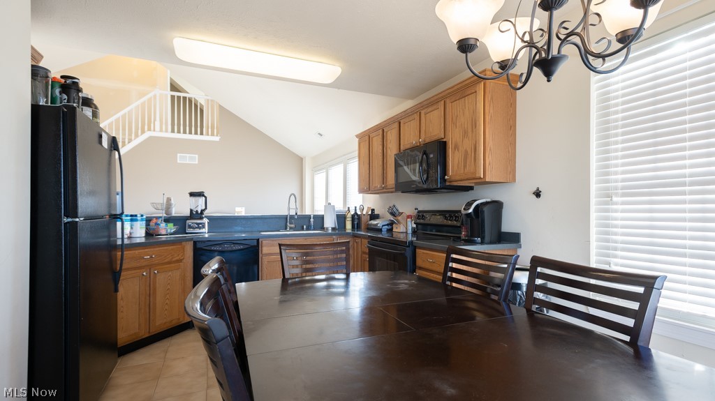 Legends/Aberdeen Condo Ph #vi - Residential