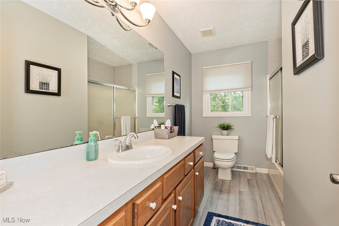 Mentor, Ohio 44060, United States, 4 Bedrooms Bedrooms, ,3 BathroomsBathrooms,Residential,Active,217813