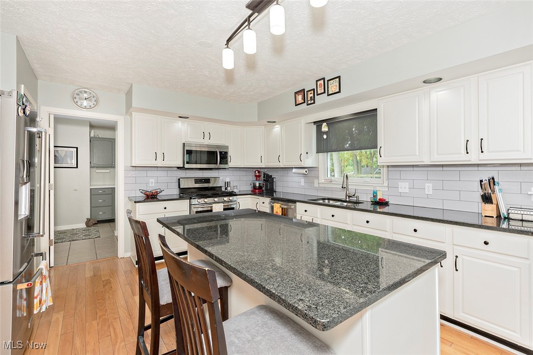 Mentor, Ohio 44060, United States, 4 Bedrooms Bedrooms, ,3 BathroomsBathrooms,Residential,Active,217813