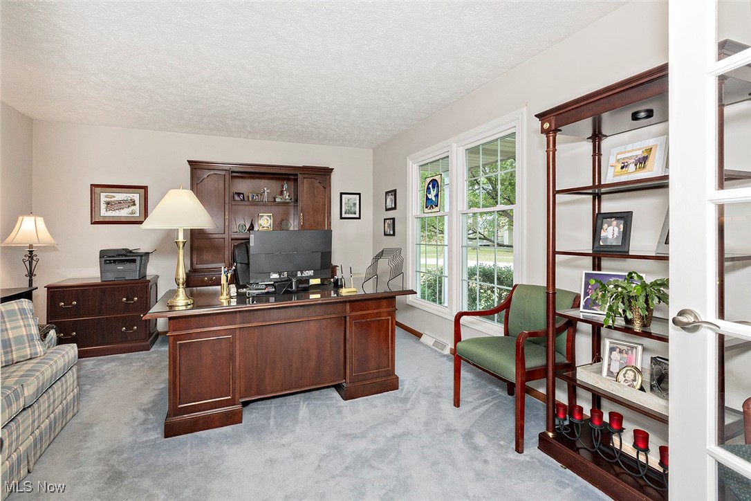 Mentor, Ohio 44060, United States, 4 Bedrooms Bedrooms, ,3 BathroomsBathrooms,Residential,Active,217813